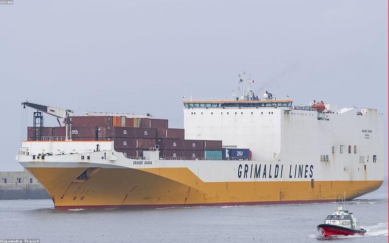 Expanding Off-Grid Connectivity: Scaling LoRa Mesh for Maritime Operations